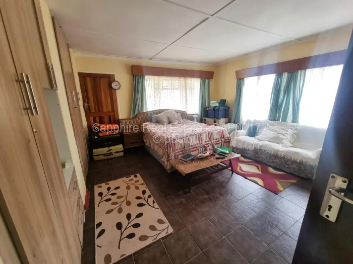 3 Bedroom House for Sale in Lochview, Bulawayo
