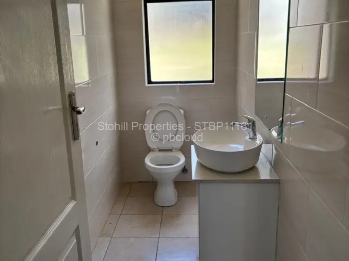 5 Bedroom House for Sale in Borrowdale Brooke, Harare