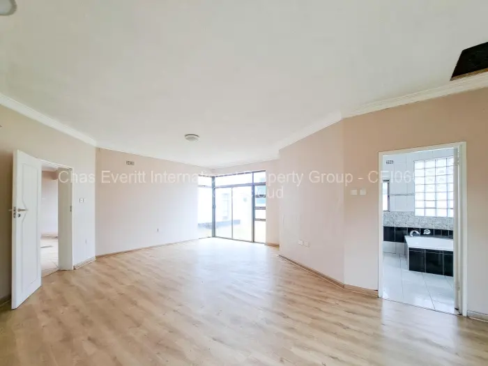 5 Bedroom House for Sale in Gunhill, Harare