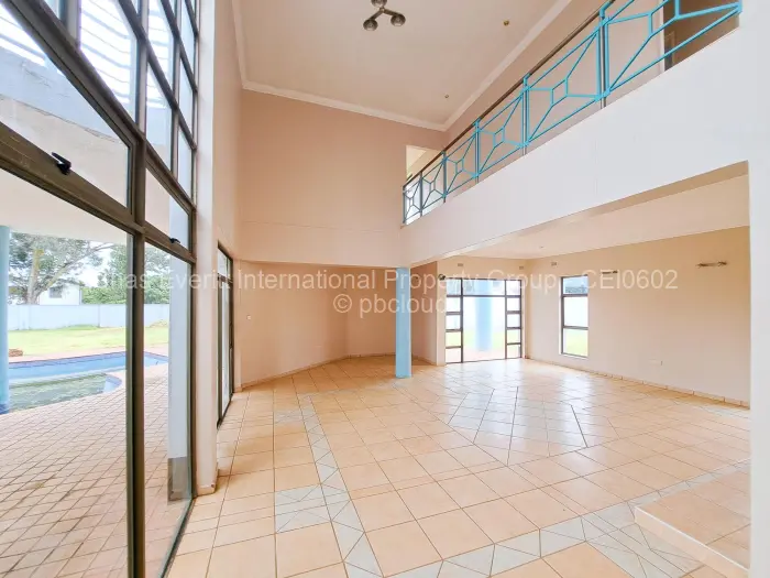 5 Bedroom House for Sale in Gunhill, Harare