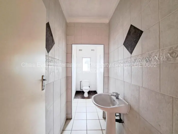 5 Bedroom House for Sale in Gunhill, Harare