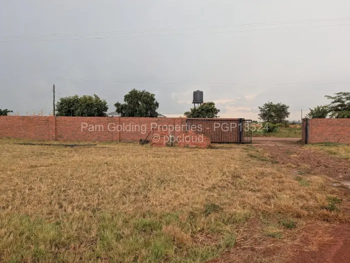 Farm/Plot for Sale in Norton, Norton