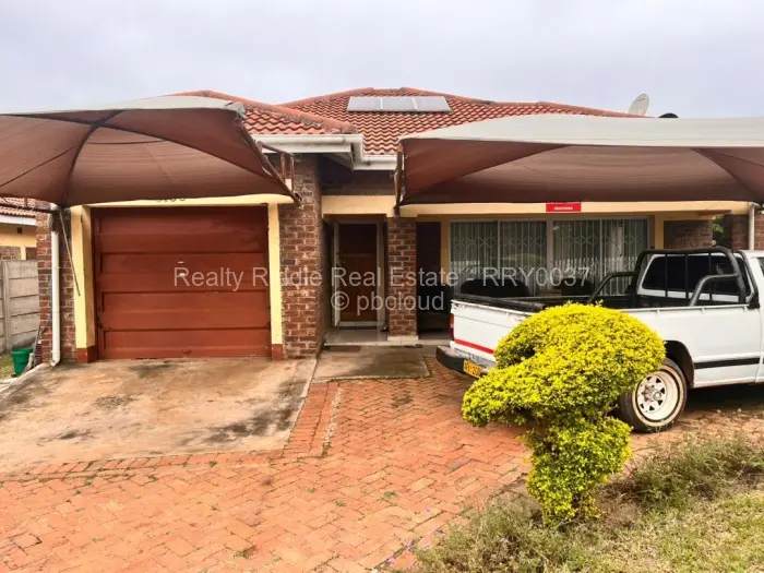 3 Bedroom House for Sale in Waterfalls, Harare