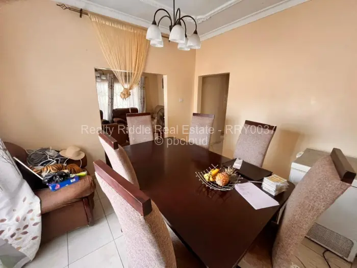 3 Bedroom House for Sale in Waterfalls, Harare