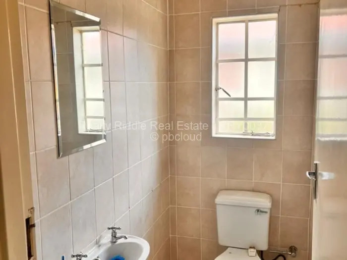3 Bedroom House for Sale in Waterfalls, Harare
