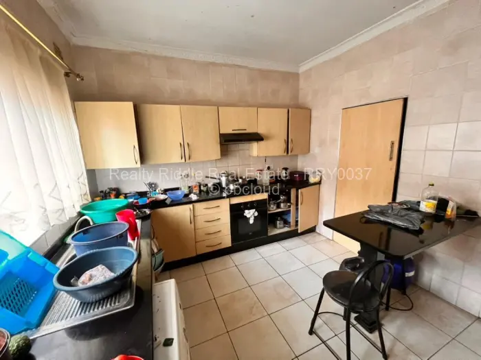 3 Bedroom House for Sale in Waterfalls, Harare