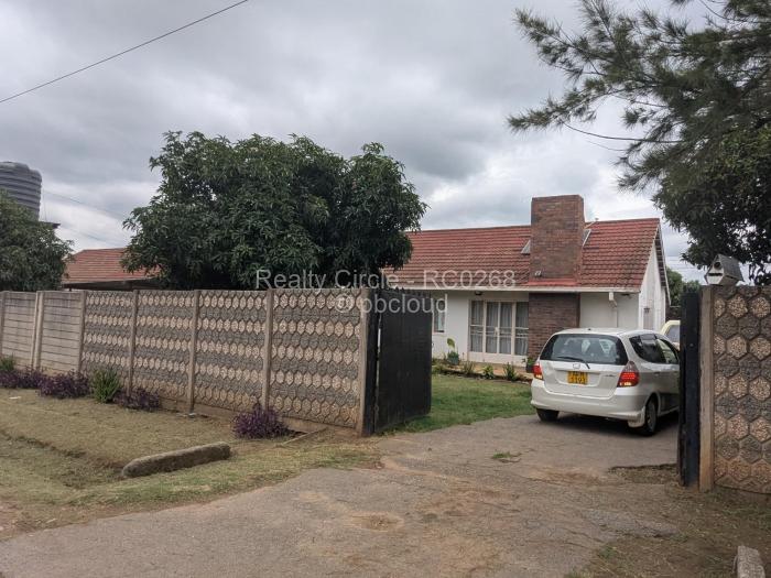 3 Bedroom House to Rent in Ashdown Park, Harare