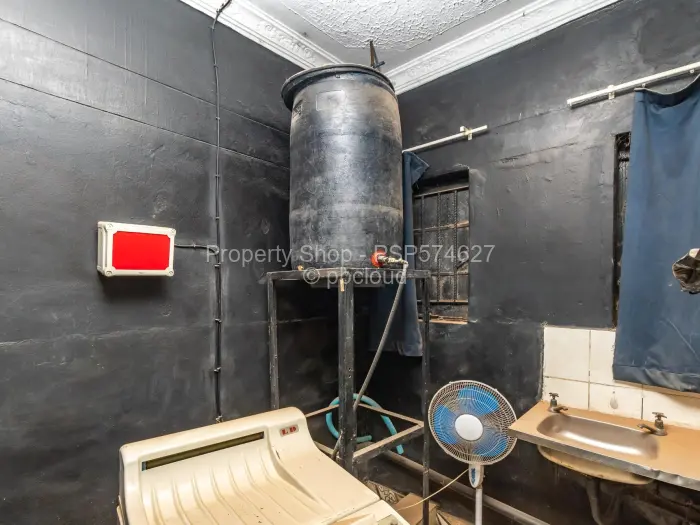 Other Commercial to Rent in Chitungwiza, Chitungwiza