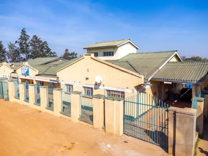 Other Commercial to Rent in Chitungwiza, Chitungwiza