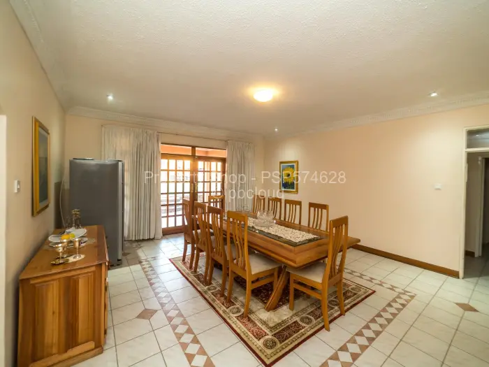 5 Bedroom House for Sale in Glen Lorne, Harare