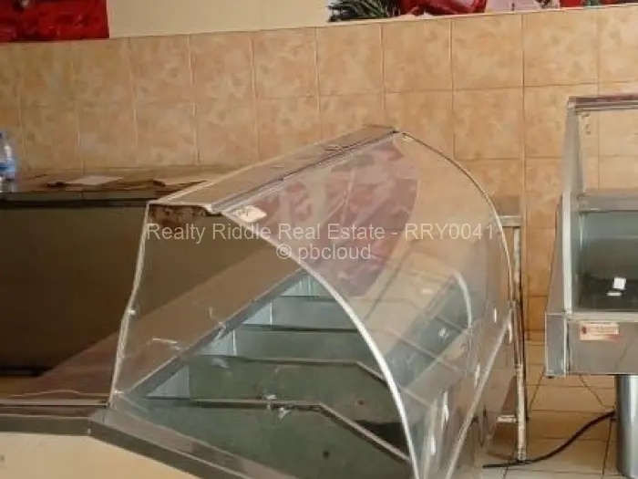 Retail/Shop for Sale in Chitungwiza, Chitungwiza