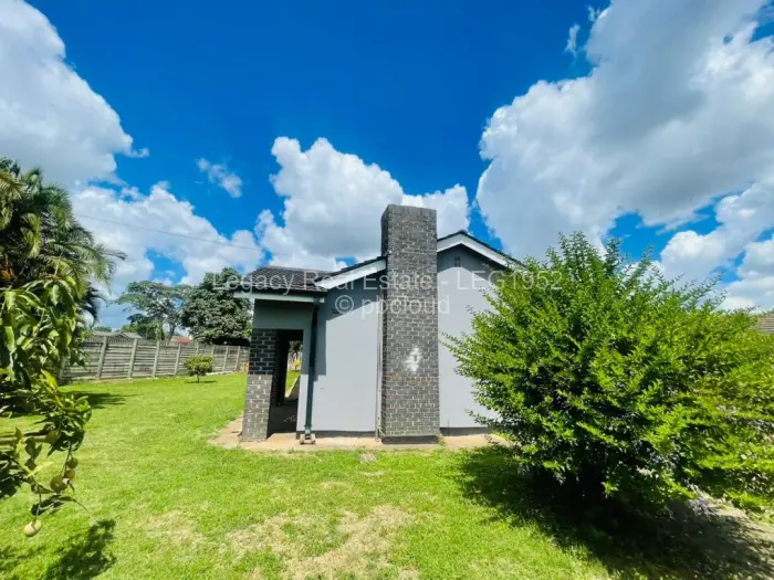 4 Bedroom House for Sale in Sunridge, Harare