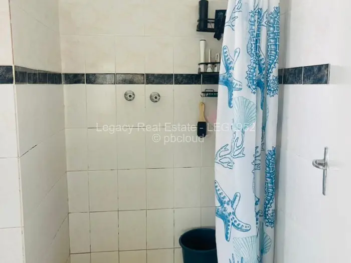 4 Bedroom House for Sale in Sunridge, Harare