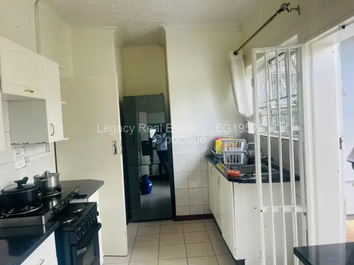 4 Bedroom House for Sale in Sunridge, Harare