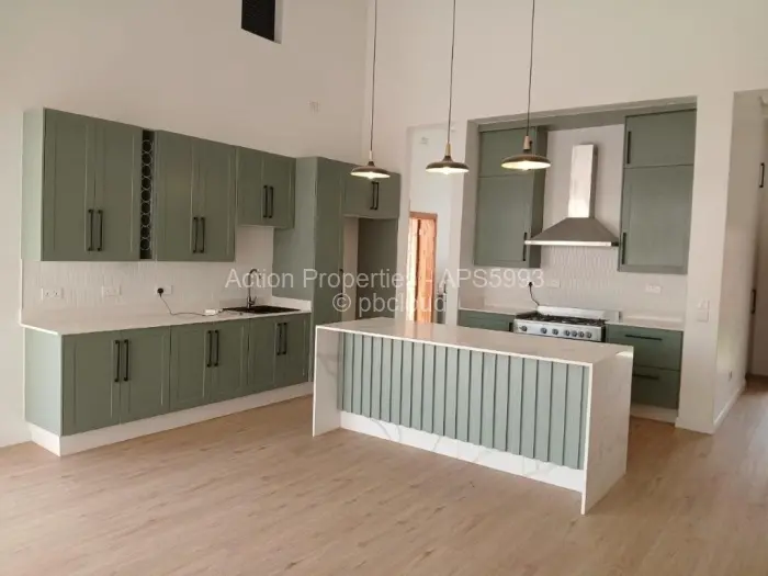 Townhouse/Cluster to Rent in Highlands, Harare