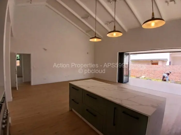 Townhouse/Cluster to Rent in Highlands, Harare