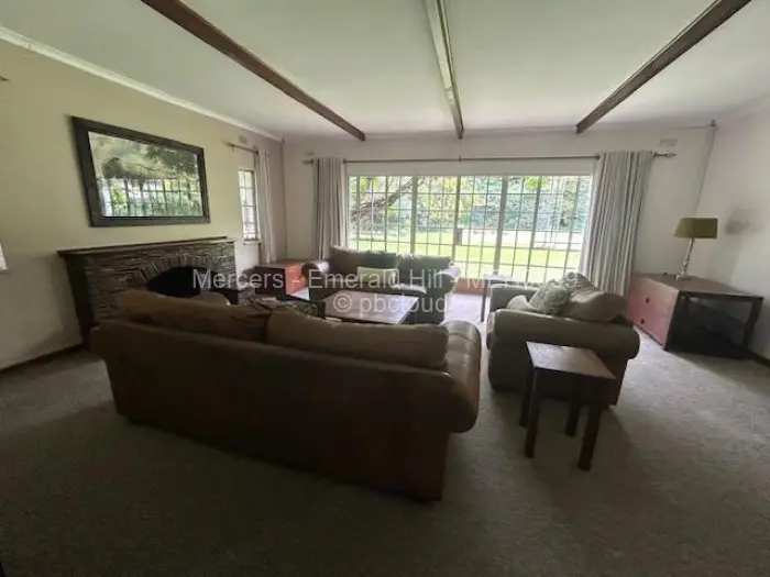 5 Bedroom House to Rent in Gunhill