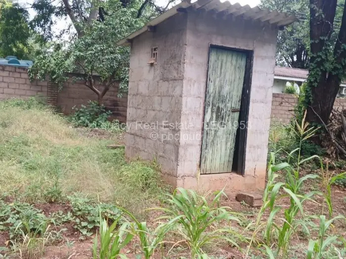 2 Bedroom House for Sale in Chiredzi, Chiredzi