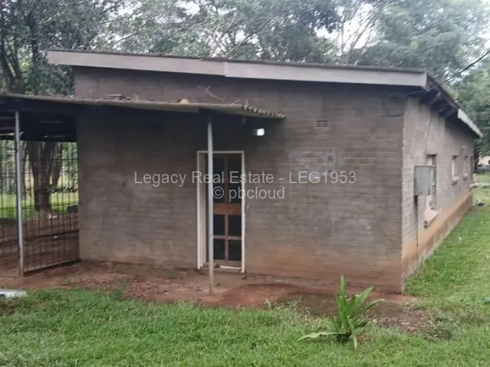 2 Bedroom House for Sale in Chiredzi, Chiredzi