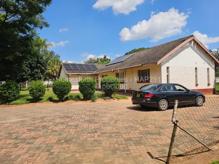 3 Bedroom House for Sale in Greendale, Harare