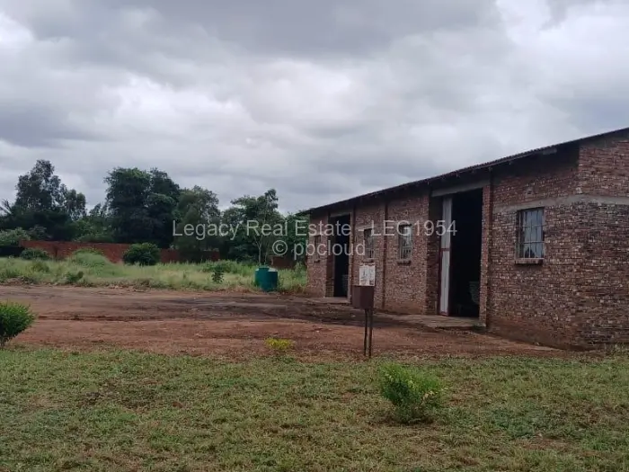 Warehouse/Industrial for Sale in Chiredzi, Chiredzi