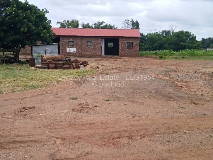 Warehouse/Industrial for Sale in Chiredzi, Chiredzi