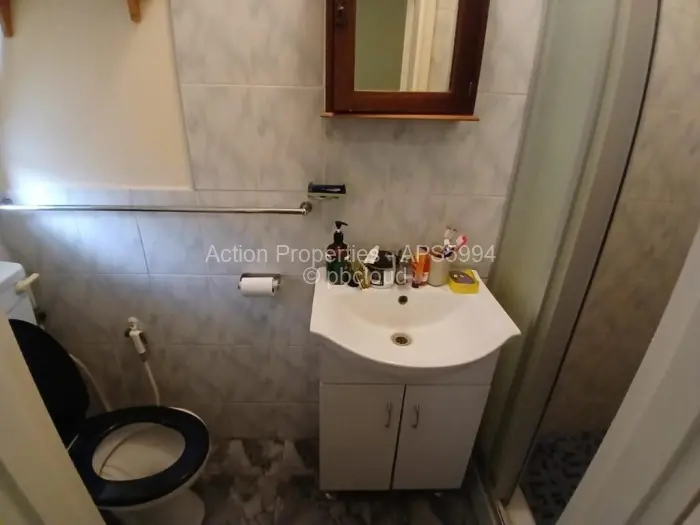 3 Bedroom Cottage/Garden Flat to Rent in Dandaro, Harare