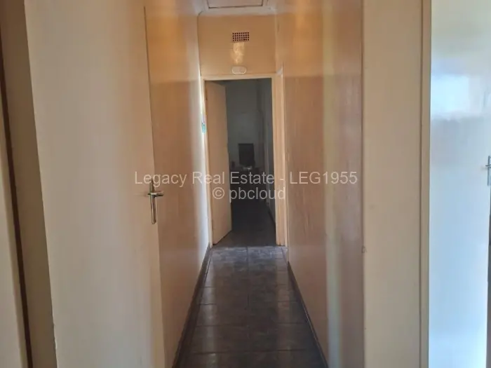 4 Bedroom House for Sale in Newlands, Harare