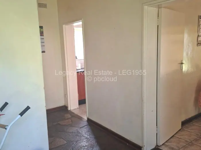 4 Bedroom House for Sale in Newlands, Harare