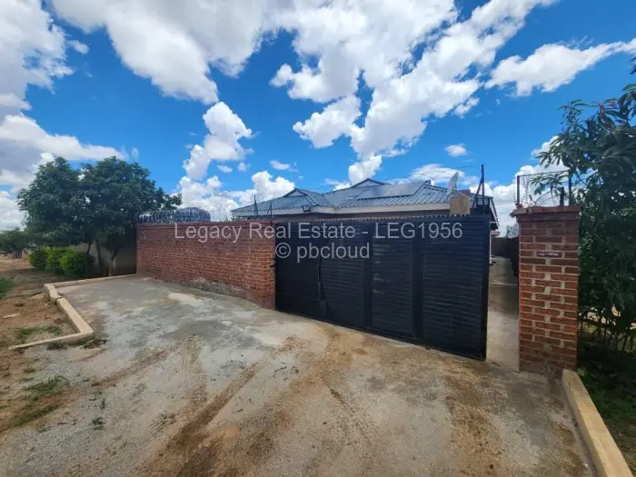 5 Bedroom House for Sale in Granary Park, Harare