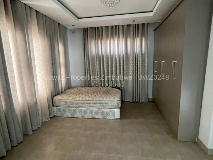 5 Bedroom House to Rent in Pomona, Harare