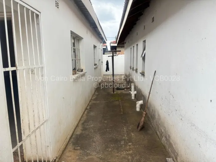 4 Bedroom House for Sale in Lenana Park, Harare