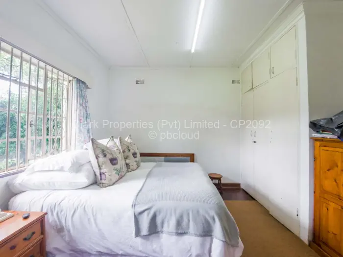 2 Bedroom House for Sale in Chinhoyi, Chinhoyi