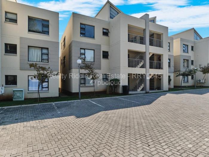 Townhouse/Cluster for Sale in Johannesburg CBD, Johannesburg
