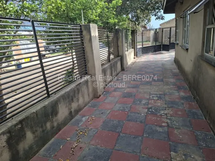 4 Bedroom House for Sale in Southlea Park, Harare