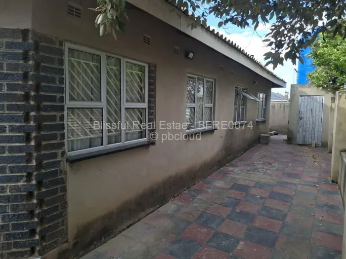 4 Bedroom House for Sale in Southlea Park, Harare