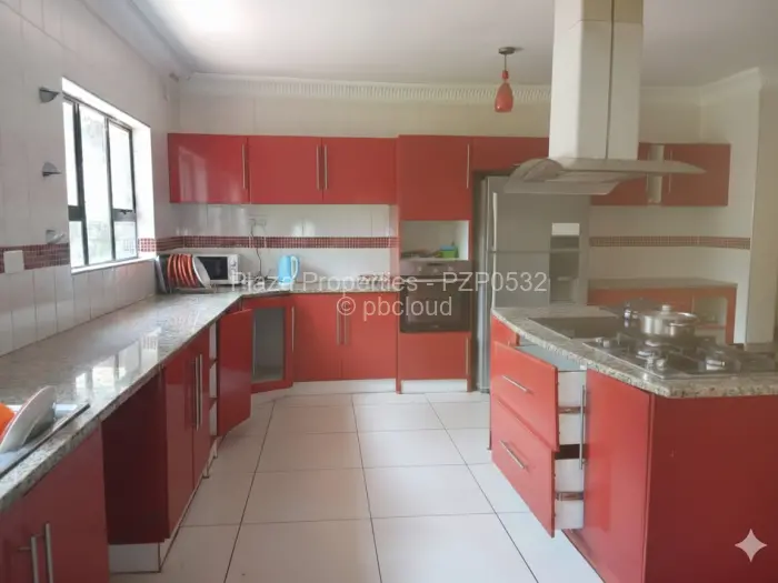 6 Bedroom House for Sale in Monavale, Harare