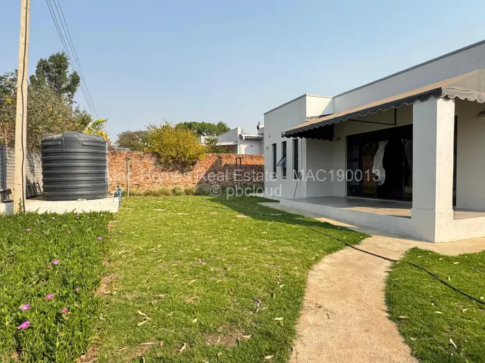 Townhouse/Cluster for Sale in Greendale, Harare