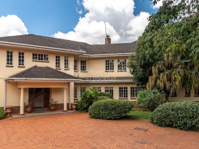 5 Bedroom House for Sale in Ryelands, Harare