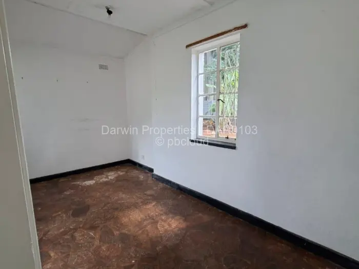 2 Bedroom Cottage/Garden Flat to Rent in Meyrick Park, Harare
