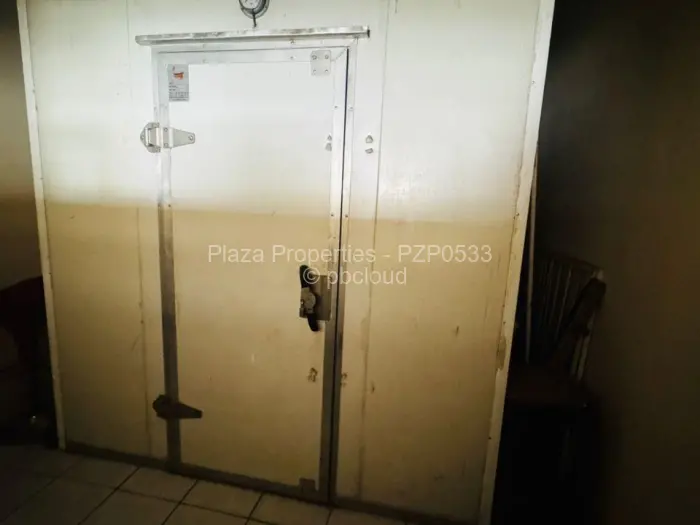 Retail/Shop to Rent in Manresa, Harare