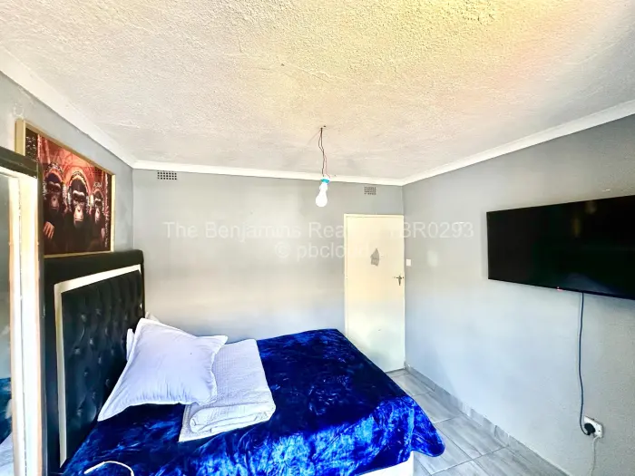 4 Bedroom House for Sale in Budiriro, Harare