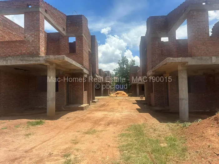 Townhouse/Cluster for Sale in Gunhill, Harare