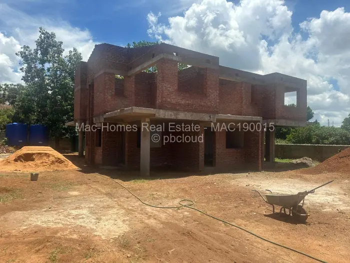Townhouse/Cluster for Sale in Gunhill, Harare