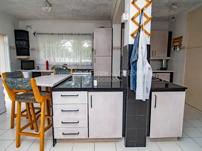 5 Bedroom House to Rent in Mandara, Harare