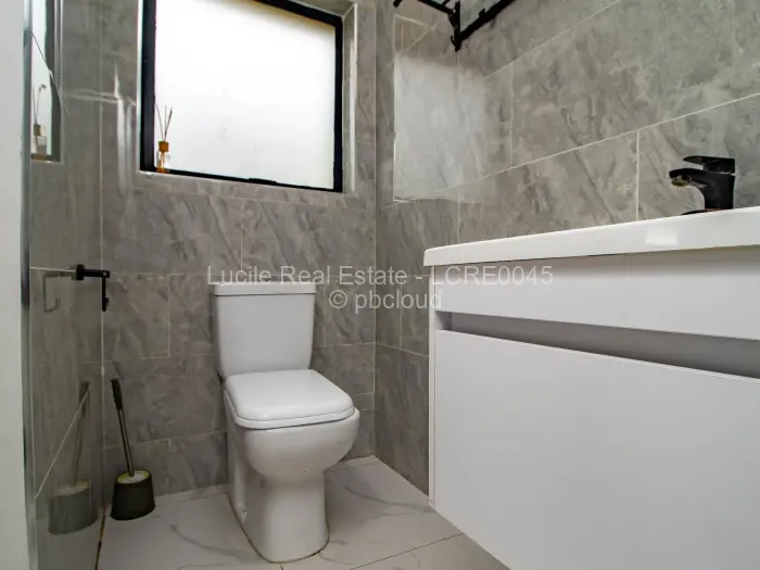 Flat/Apartment to Rent in Avondale West, Harare