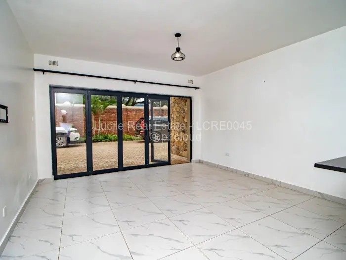 Flat/Apartment to Rent in Avondale West, Harare