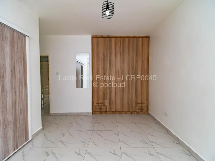 Flat/Apartment to Rent in Avondale West, Harare