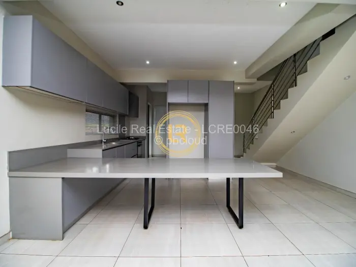 Flat/Apartment to Rent in Highlands, Harare