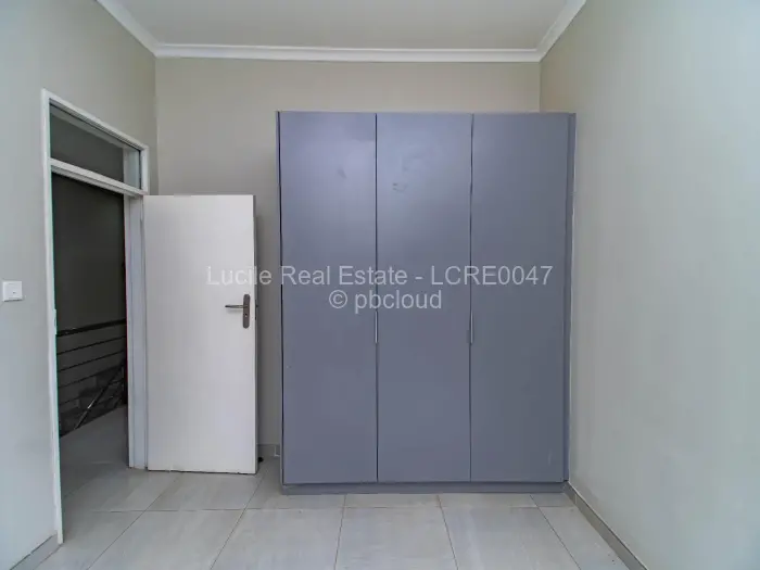 Flat/Apartment to Rent in Highlands